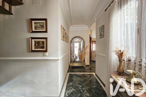 Hus till salu i Durcal, Granada, Spanien 4 sovrum, 314 kvm. Nr. 152437 - foto 13