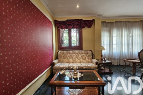 Hus till salu i Durcal, Granada, Spanien 4 sovrum, 314 kvm. Nr. 152437 - foto 17