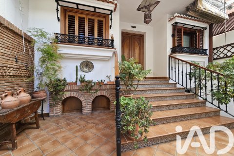 Hus till salu i Durcal, Granada, Spanien 4 sovrum, 314 kvm. Nr. 152437 - foto 1