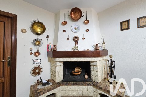 Hus till salu i Durcal, Granada, Spanien 4 sovrum, 314 kvm. Nr. 152437 - foto 28