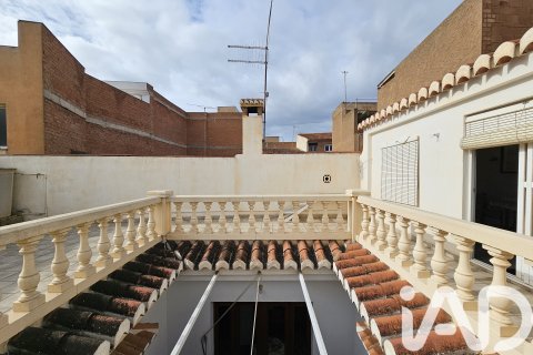 Hus till salu i Durcal, Granada, Spanien 4 sovrum, 314 kvm. Nr. 152437 - foto 26