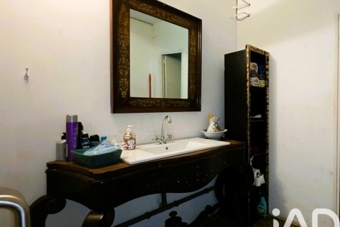 Propiedad comercial en venta en Barcelona, España 213 m2 No. 152439 - foto 12