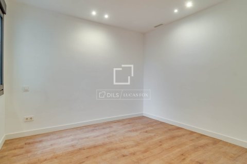 Wohnung zum Verkauf in Barcelona, Spanien 3 Schlafzimmer, 97 m2 Nr. 168312 - Foto 23