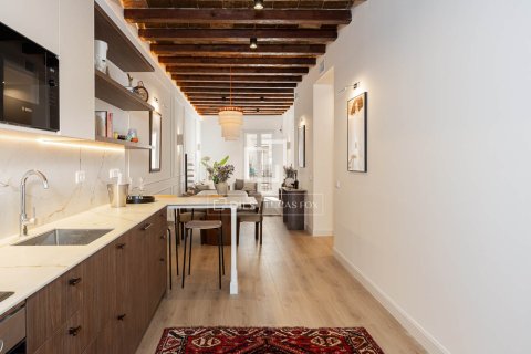 Apartament w Barcelona, Hiszpania 3 sypialnie, 101 mkw. nr 168311 – zdjęcie 5