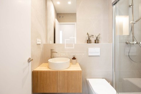Apartament w Barcelona, Hiszpania 3 sypialnie, 101 mkw. nr 168311 – zdjęcie 26