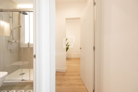 Apartament w Barcelona, Hiszpania 3 sypialnie, 101 mkw. nr 168311 – zdjęcie 9