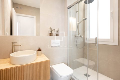 Apartament w Barcelona, Hiszpania 3 sypialnie, 101 mkw. nr 168311 – zdjęcie 10