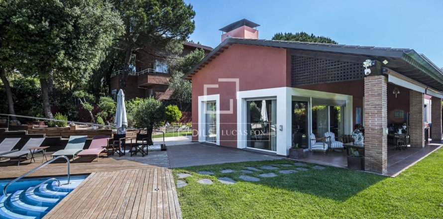 Villa in Valldoreix, Barcelona, Spanien 5 Schlafzimmer, 430 m2 Nr. 168317