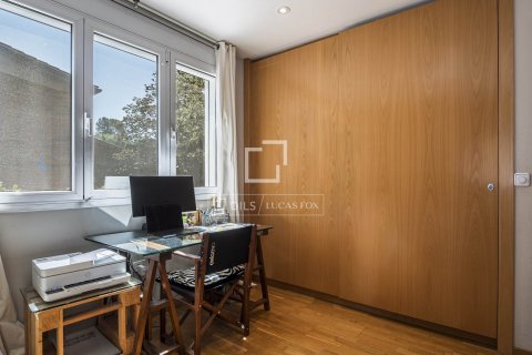 Villa zum Verkauf in Valldoreix, Barcelona, Spanien 5 Schlafzimmer, 430 m2 Nr. 168317 - Foto 28