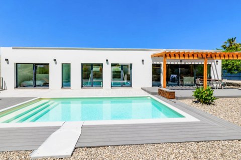 Villa in Sitges, Barcelona, Spanien 4 Schlafzimmer, 252 m2 Nr. 168314