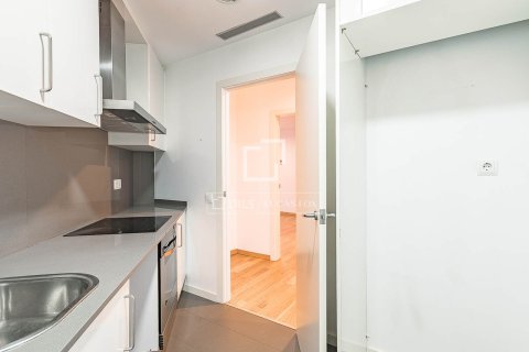 Apartamento en venta en Barcelona, España 2 dormitorios, 71 m2 No. 168315 - foto 10