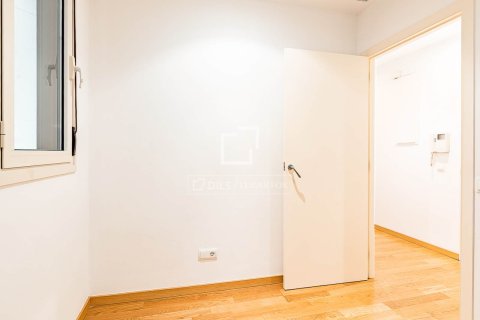 Apartamento en venta en Barcelona, España 2 dormitorios, 71 m2 No. 168315 - foto 26