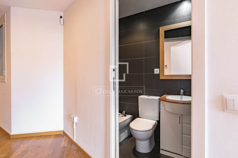 Apartamento en venta en Barcelona, España 2 dormitorios, 71 m2 No. 168315 - foto 29