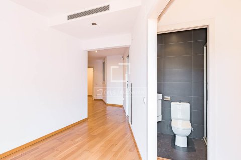 Apartamento en venta en Barcelona, España 2 dormitorios, 71 m2 No. 168315 - foto 18