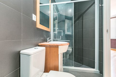 Apartamento en venta en Barcelona, España 2 dormitorios, 71 m2 No. 168315 - foto 19