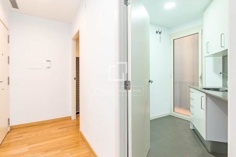 Apartamento en venta en Barcelona, España 2 dormitorios, 71 m2 No. 168315 - foto 7