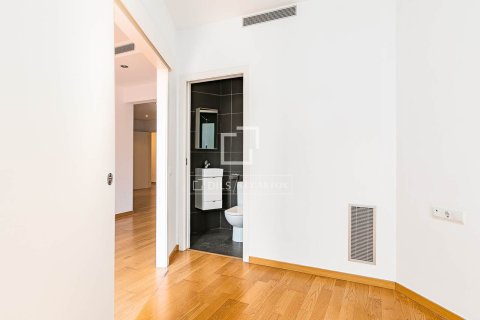 Apartamento en venta en Barcelona, España 2 dormitorios, 71 m2 No. 168315 - foto 17
