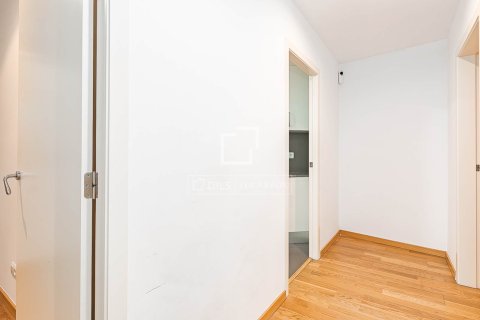 Apartamento en venta en Barcelona, España 2 dormitorios, 71 m2 No. 168315 - foto 15