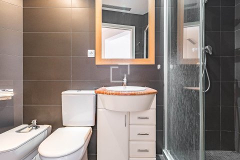 Apartamento en venta en Barcelona, España 2 dormitorios, 71 m2 No. 168315 - foto 20