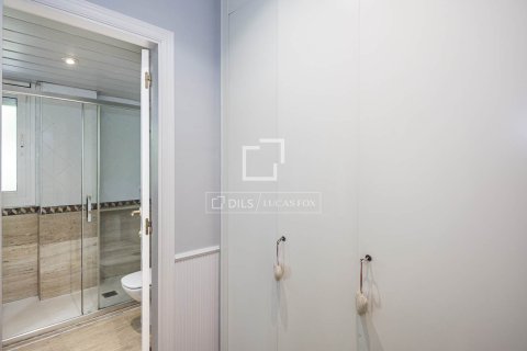 Apartamento en venta en Sant Cugat del Vallès, Barcelona, España 4 dormitorios, 150 m2 No. 168316 - foto 16