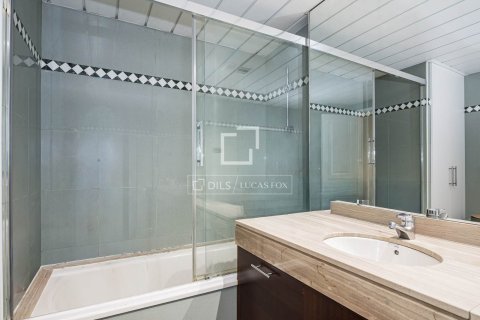 Apartamento en venta en Sant Cugat del Vallès, Barcelona, España 4 dormitorios, 150 m2 No. 168316 - foto 21
