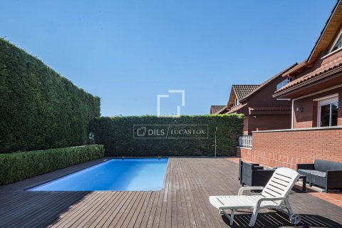 Villa en venta en Sant Cugat del Vallès, Barcelona, España 5 dormitorios, 535 m2 No. 168313 - foto 4