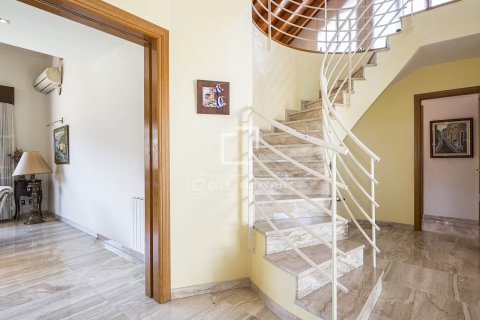 Villa en venta en Sant Cugat del Vallès, Barcelona, España 5 dormitorios, 535 m2 No. 168313 - foto 29