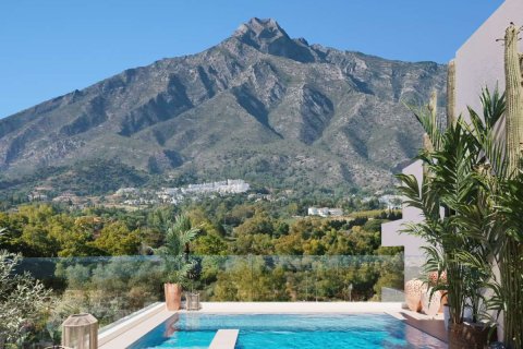 Apartment for sale in Marbella, Malaga, Spain 4 bedrooms, 741.31 sq.m. No. 181578 - photo 3