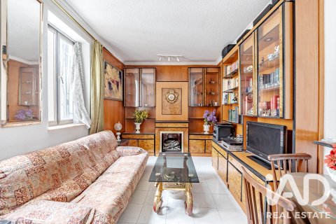 Продажа квартиры в Мадрид, Испания 1 спальня, 46м2 №188046 - фото 4
