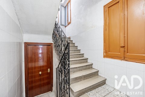 Продажа квартиры в Мадрид, Испания 1 спальня, 46м2 №188046 - фото 16