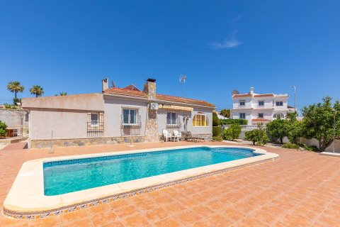 Villa à vendre à Alicante, Espagne, 4 chambres,  No. 189978 - photo 12