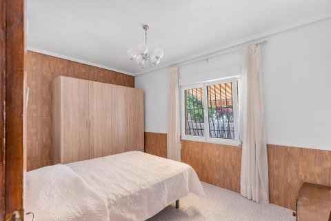 Villa à vendre à Alicante, Espagne, 4 chambres,  No. 189978 - photo 20