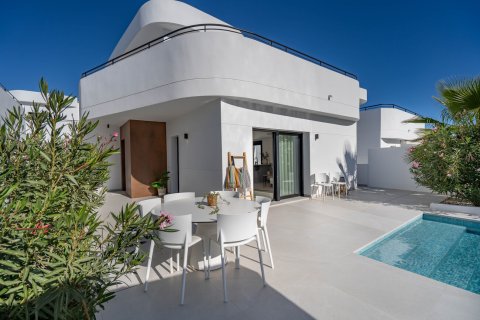 Villa zum Verkauf in Alicante, Spanien 4 Schlafzimmer, 203 m2 Nr. 189939 - Foto 2