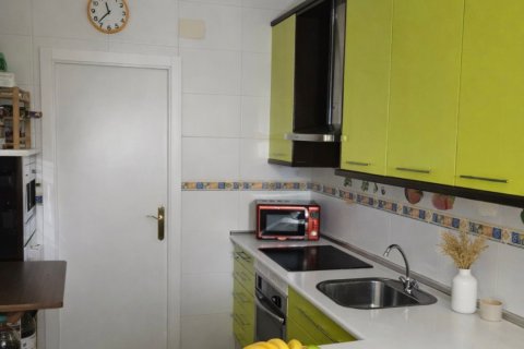 Lägenhet till salu i Mostoles, Madrid, Spanien 63 kvm. Nr. 152321 - foto 2