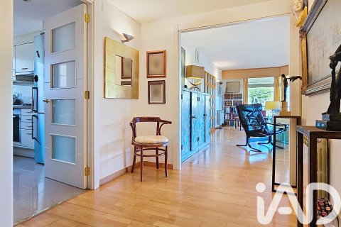 Apartment for sale in Sitges, Barcelona, Spain 5 bedrooms, 205 sq.m. No. 152323 - photo 6