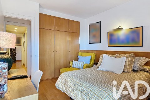 Apartment for sale in Sitges, Barcelona, Spain 5 bedrooms, 205 sq.m. No. 152323 - photo 24