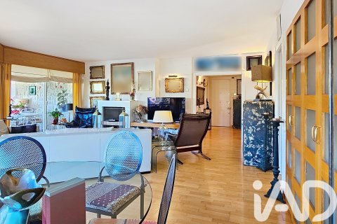 Apartment for sale in Sitges, Barcelona, Spain 5 bedrooms, 205 sq.m. No. 152323 - photo 13