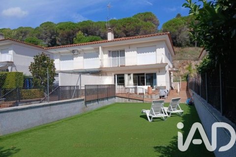 Apartament w Argentona, Barcelona, Hiszpania 5 sypialni, 321 mkw. nr 152326