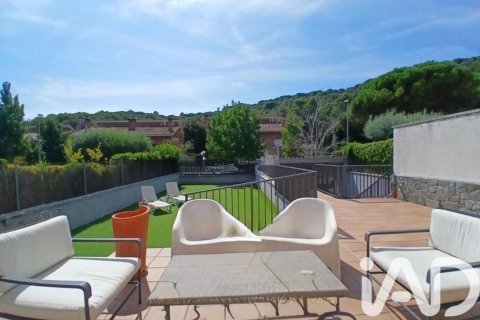 Lägenhet till salu i Argentona, Barcelona, Spanien 5 sovrum, 321 kvm. Nr. 152326 - foto 2