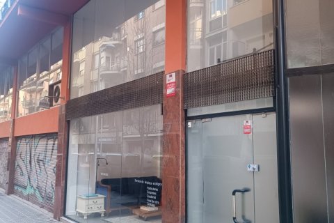 Gewerbeimmobilien in Barcelona, Spanien 70 m2 Nr. 173378