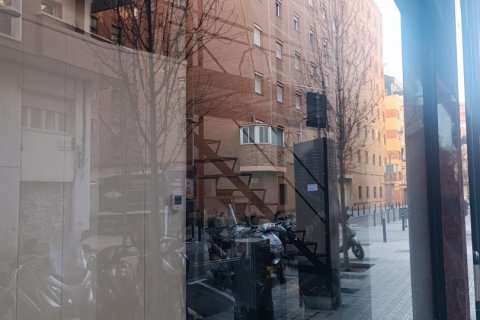 Продажа коммерческой недвижимости в Барселона, Испания 70м2 №173378 - фото 11