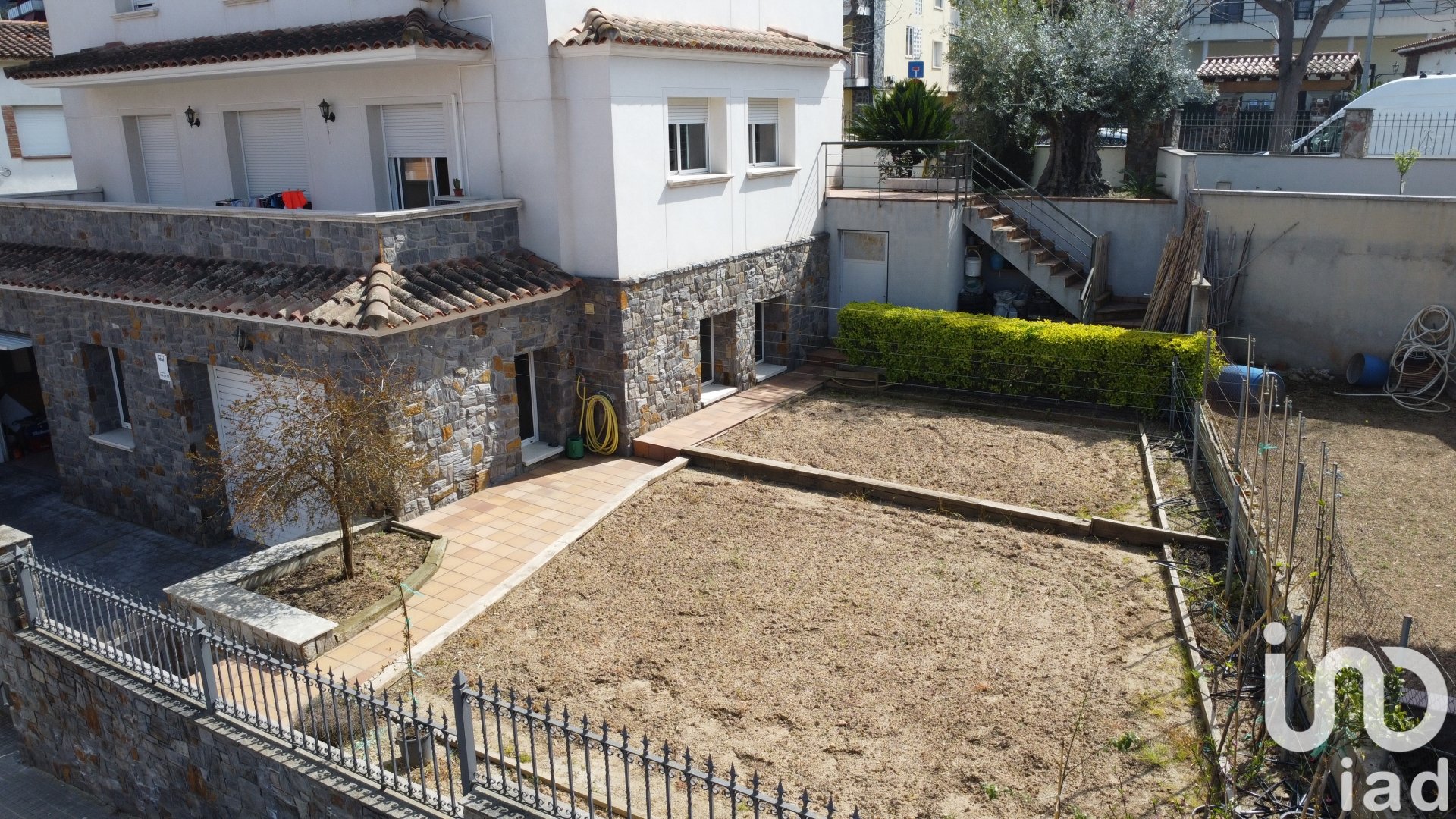 House à Montornes Del Valles, Barcelona, Espagne 5 chambres, 382 m2 No. 173375