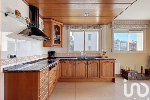 Продажа дома в Монторнес-дель-Вальес, Барселона, Испания 5 спален, 382м2 №173375 - фото 12