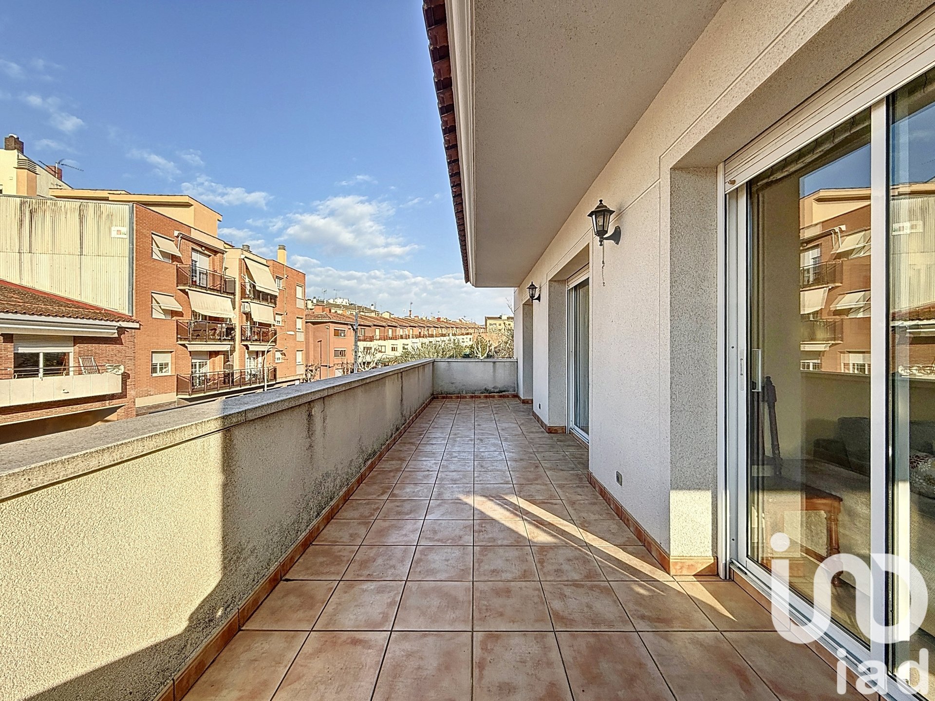 House à Montornes Del Valles, Barcelona, Espagne 5 chambres, 382 m2 No. 173375