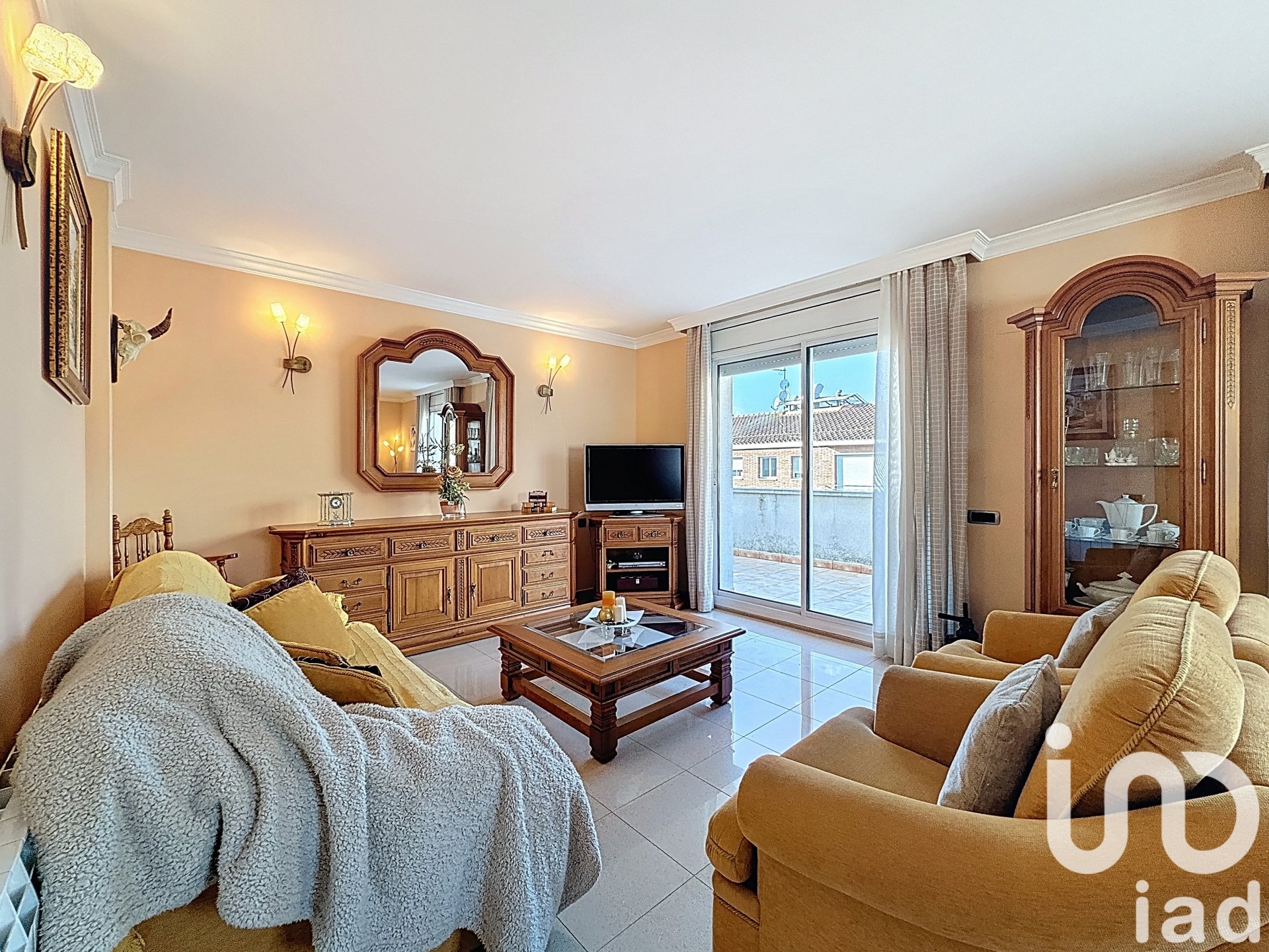 House à Montornes Del Valles, Barcelona, Espagne 5 chambres, 382 m2 No. 173375