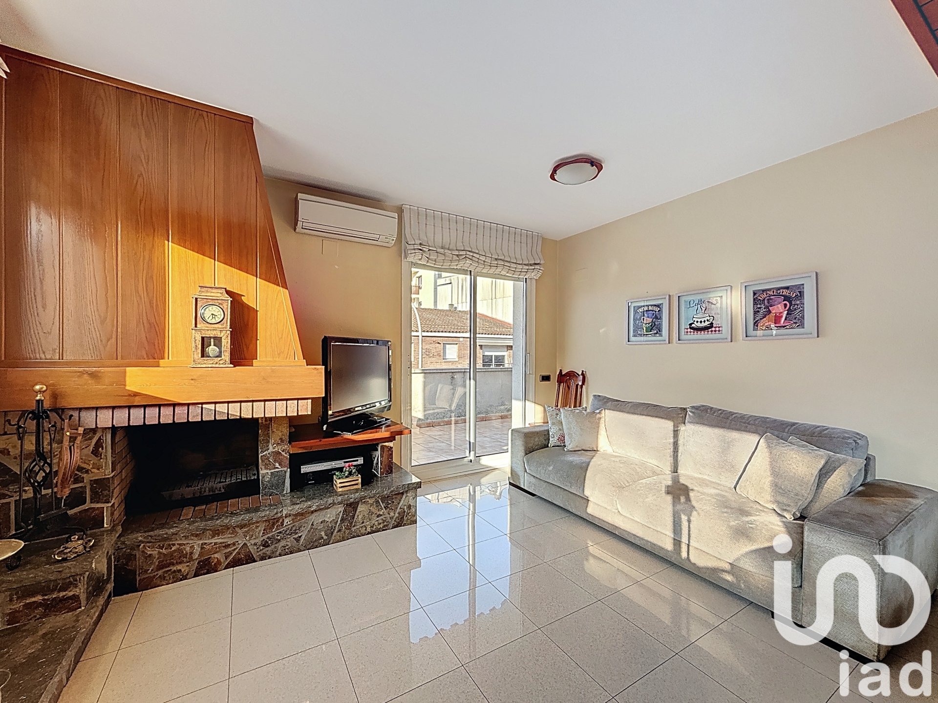 House à Montornes Del Valles, Barcelona, Espagne 5 chambres, 382 m2 No. 173375