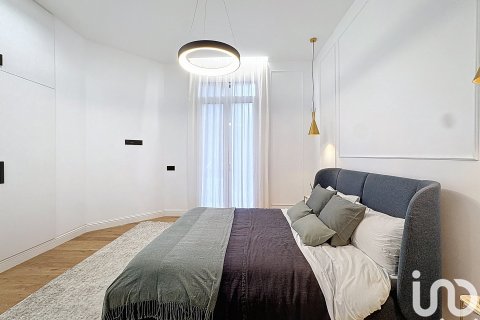 Huoneisto myytävänä Barcelona, Espanja, 3 makuuhuonetta, 158 m2 No. 173376 - kuva 13