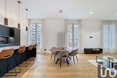 Huoneisto myytävänä Barcelona, Espanja, 3 makuuhuonetta, 158 m2 No. 173376 - kuva 6
