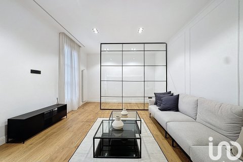 Huoneisto myytävänä Barcelona, Espanja, 3 makuuhuonetta, 158 m2 No. 173376 - kuva 7