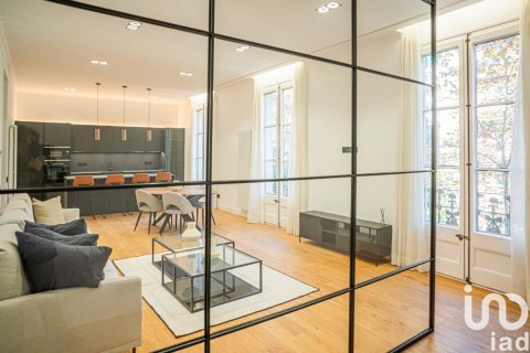 Huoneisto myytävänä Barcelona, Espanja, 3 makuuhuonetta, 158 m2 No. 173376 - kuva 5